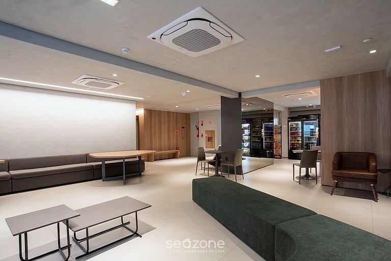 Studio Bien ubicado en Condo. c/ Piscina SOM1406