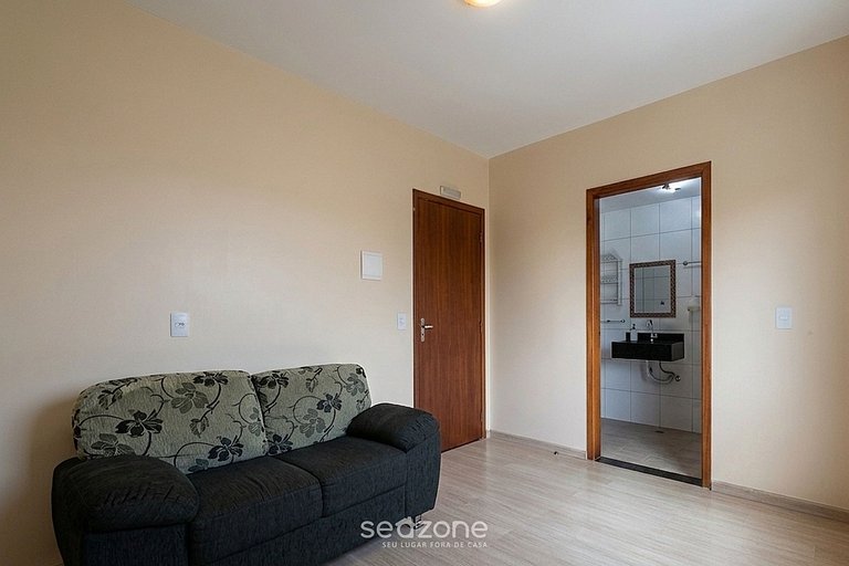 Apto. c/ Terraço em Cond. PVN0001