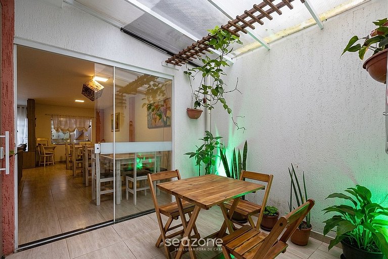 Apto. c/ Terraço em Cond. PVN0001