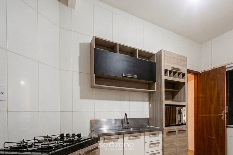 Studio c/ Terraço em Cond. PVN0008