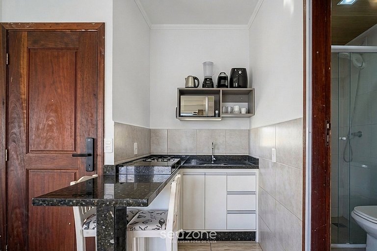 Studio c/ Vista p/ Mar a 410m da Praia RBV0401