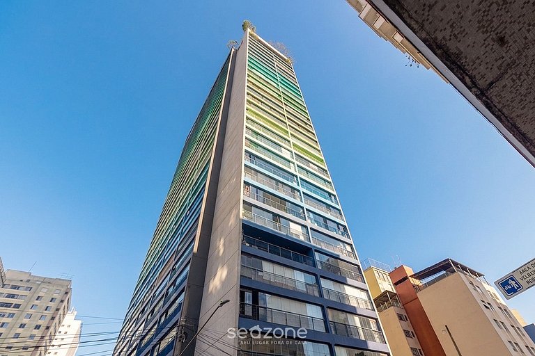 Apto. Bem localizado em Cond. c/ Piscina BRL1414