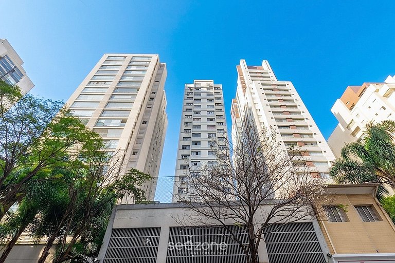 Apto. Bem localizado c/ Vista p/ Cidade EGN0121