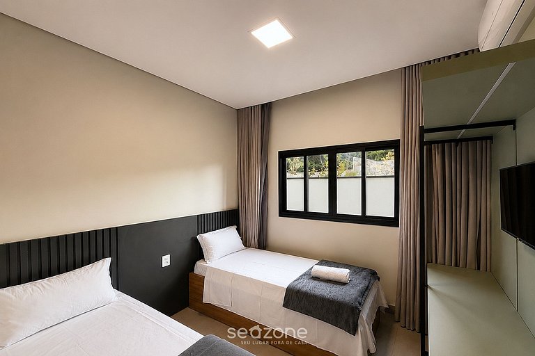 Casa c/ piscina priv. e vista montanha BJU0000