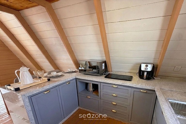 Studio em Cond. c/ Piscina SAL0001