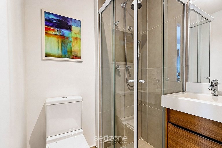 Studio en Condo. c/ Piscina FRE1008