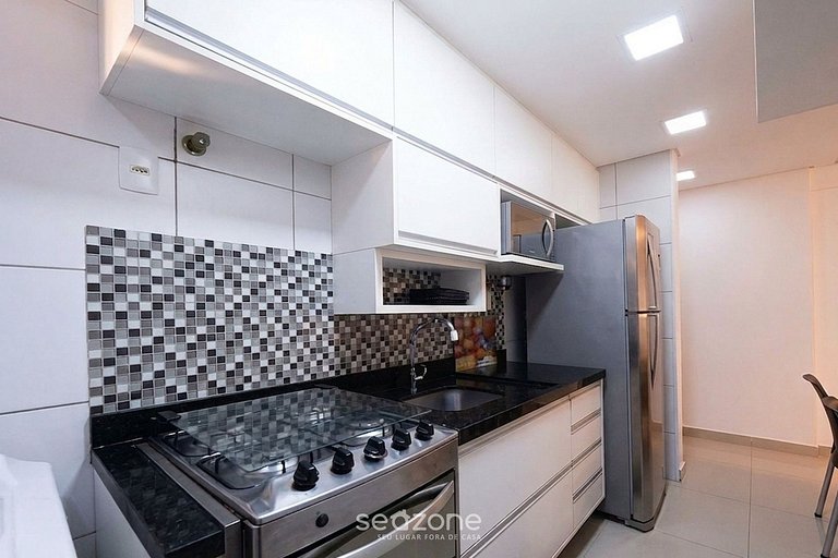 Apto. em Cond. c/ Piscina a 910m da Praia VVH0402