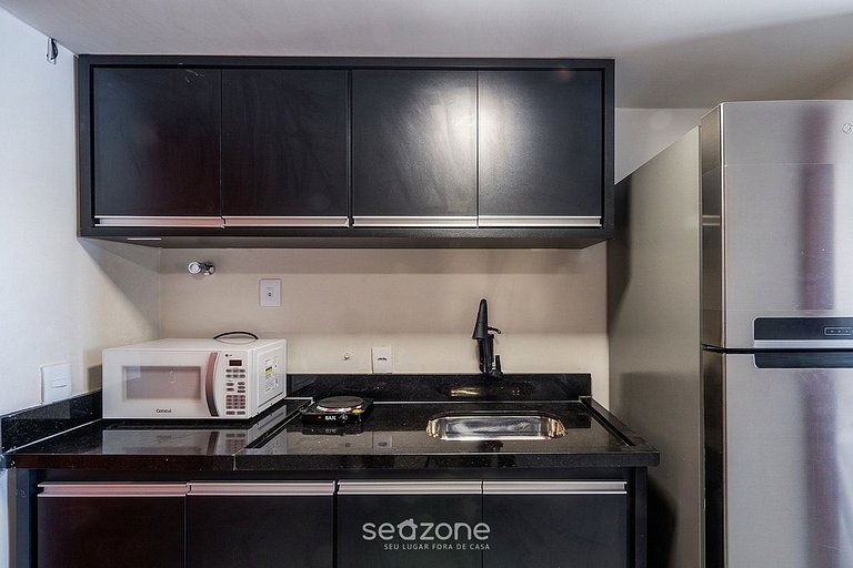Studio em Cond. c/ Piscina e Vista Mar SVM1310