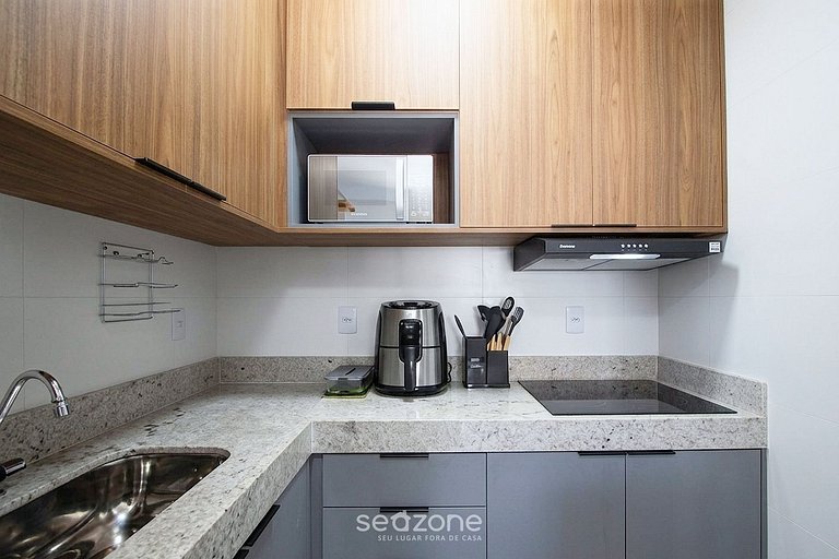 Studio en Condo. c/ Piscina BIP4003
