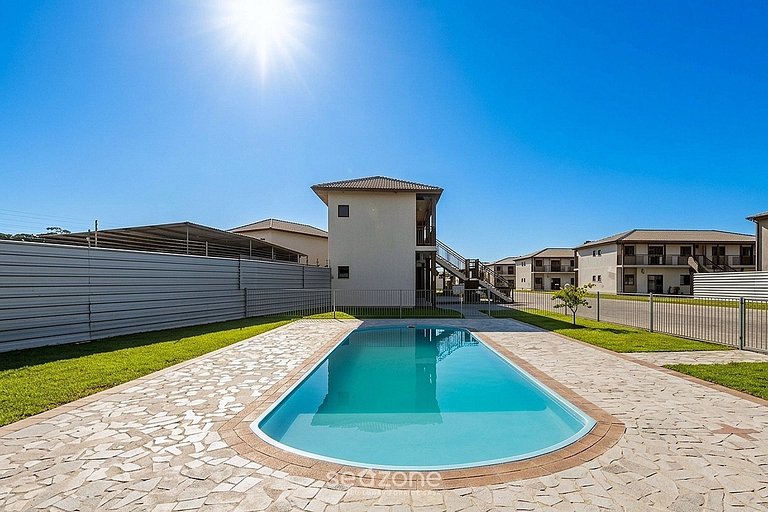 Studio em Cond. c/ Piscina BIP4003