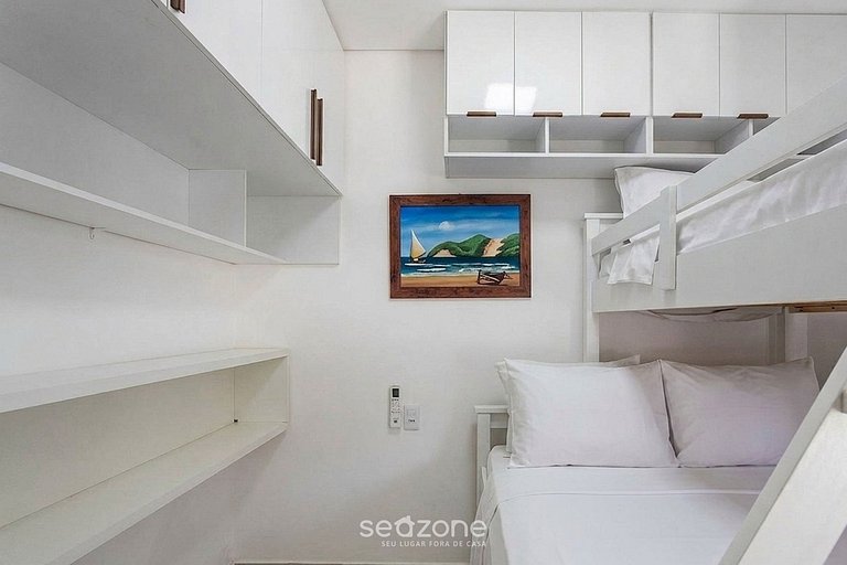 Studio en Condo. c/ Piscina BIP4003
