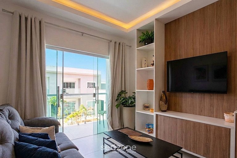 Apto. en Condo. c/ Piscina ARY0015