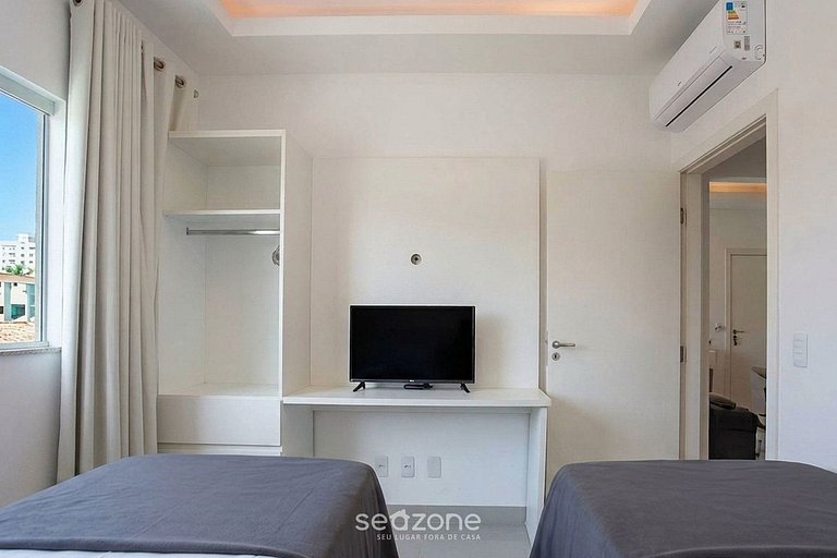Apto. en Condo. c/ Piscina ARY0015