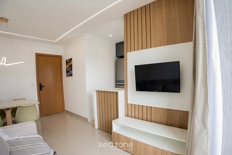 Apto. em Cond. c/ Piscina e Vista Praia HDL1403