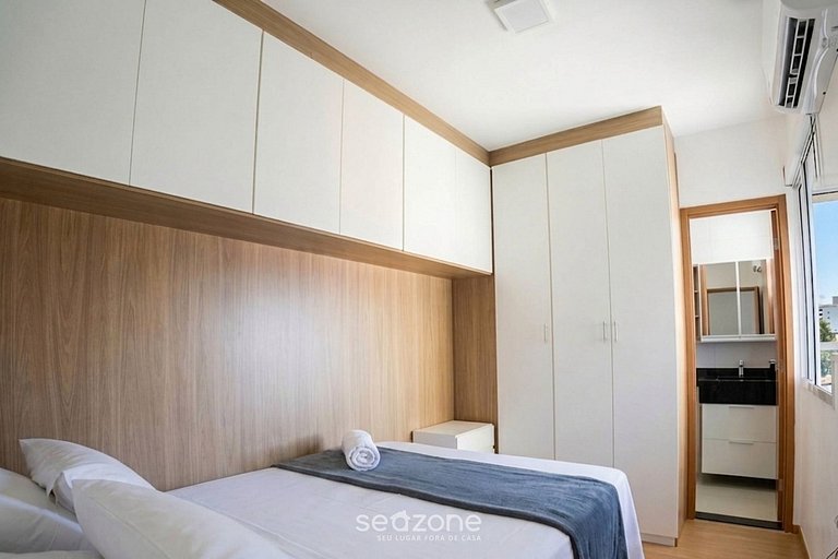 Apto. en Condo. c/ Piscina y Vista Mar HDL1403