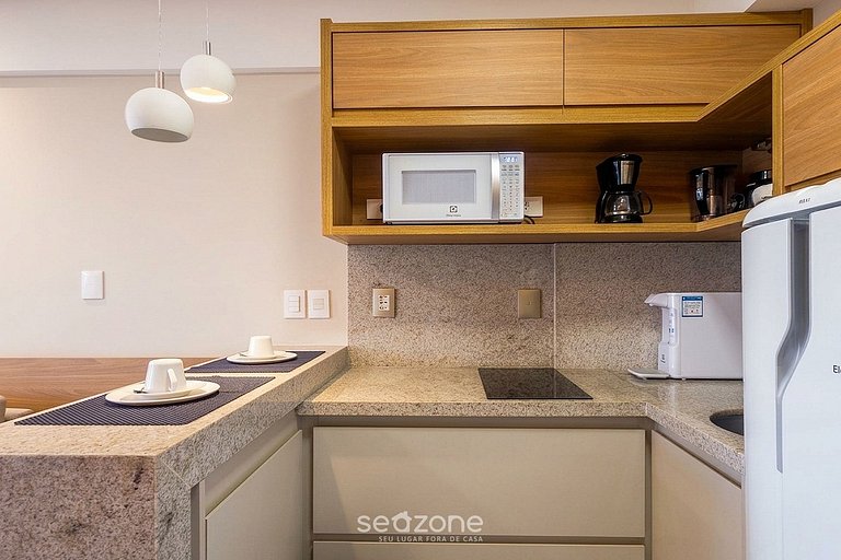 Apto. en Condo. c/ Piscina a 620m Playa BLB0901