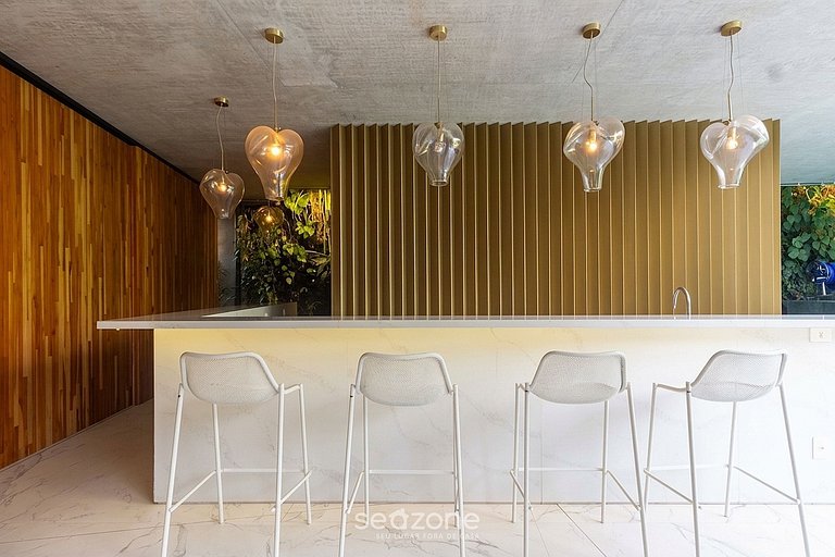 Apto. c/ Terraço em Cond. c/ Piscina FLI0022