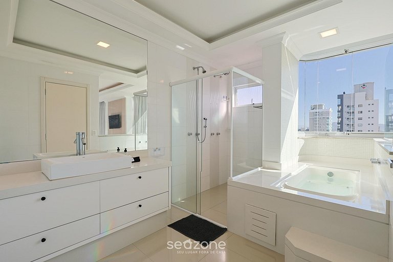 Apto. c/ piscina priv. a 560m de Playa HPE1102