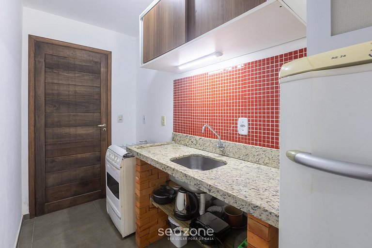 Apto. c/ Balcón en Condo. c/ Piscina BAN0001