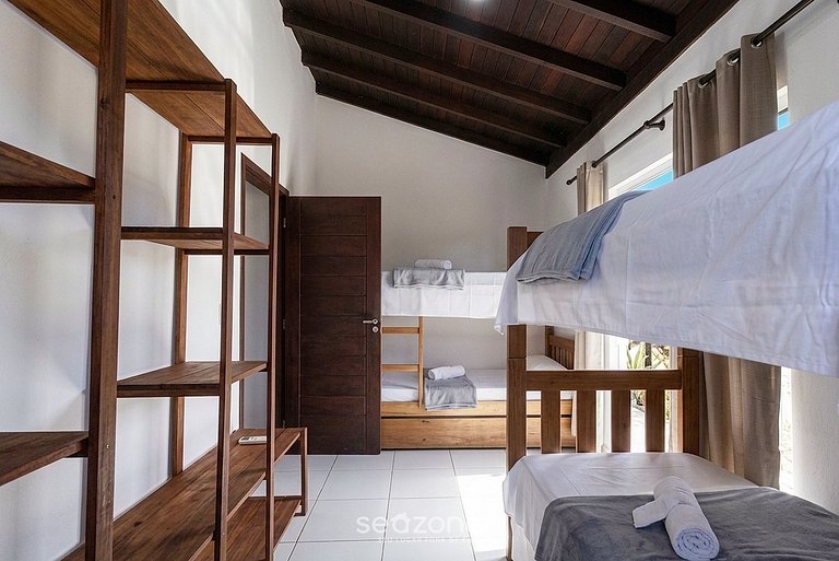 Apto. c/ parr. en Condo. c/ Piscina BAN0004