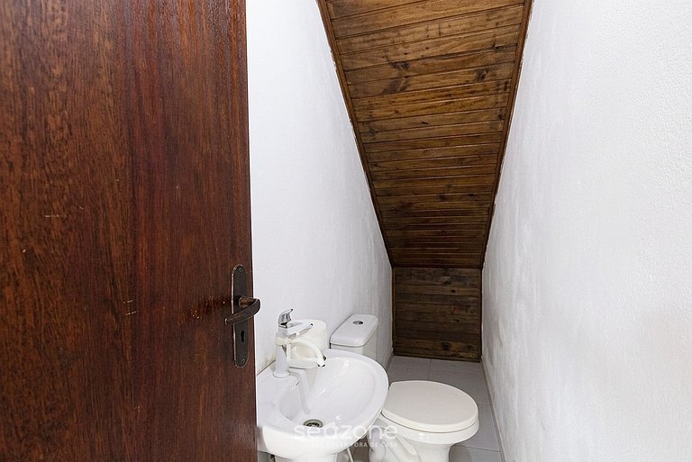 Apto. c/ parr. en Condo. c/ Piscina BAN0004