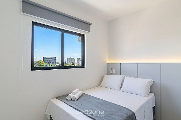 Apto. en Condo. c/ Piscina y parr. LAV0504