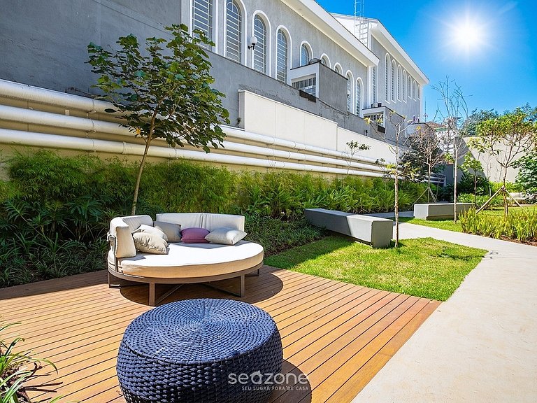 Studio em Cond. c/ Piscina e Vista Cid. GPE0011