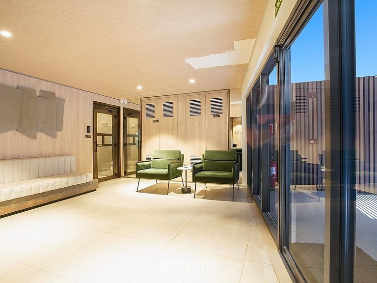 Studio em Cond. c/ Piscina e Vista Cid. GPE0011