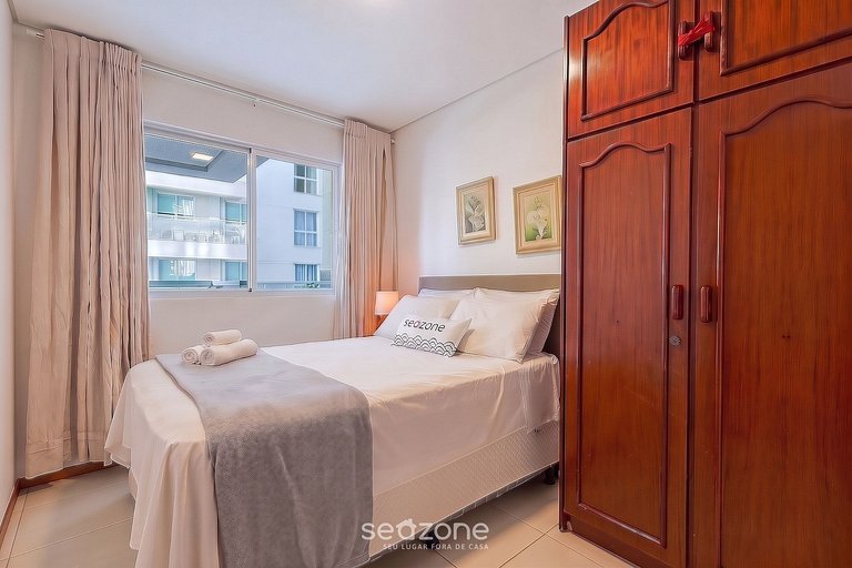 Apto. em Cond. c/ Piscina a 910m do Mar BBH0102