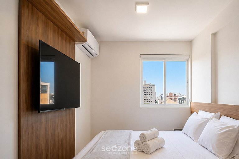 Apto. em Cond. c/ Piscina a 850m da Praia SRS1005