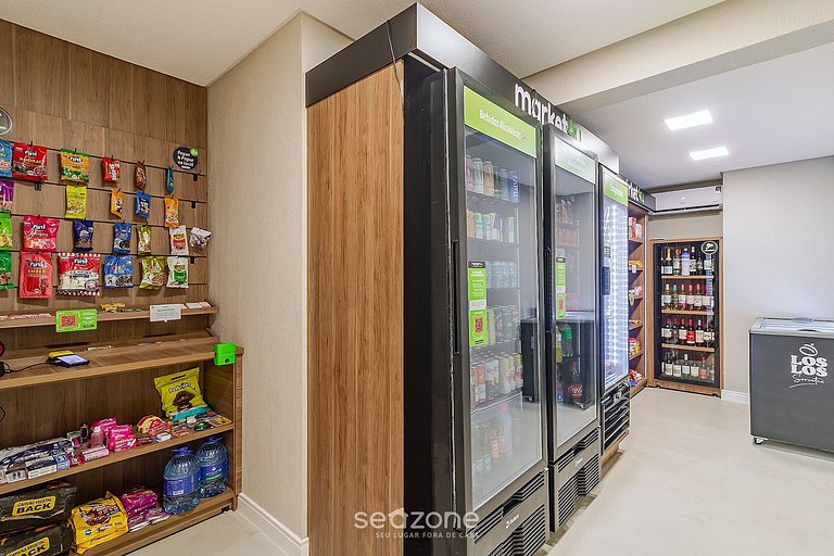 Studio em Cond. c/ Piscina e Vista Cid. SOS0304