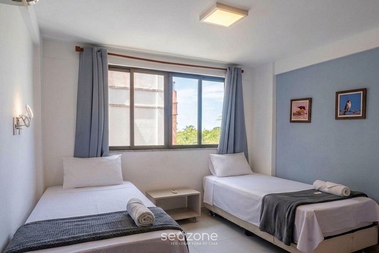 Apto. en Condo. c/ Piscina y vista Lago PDW0108