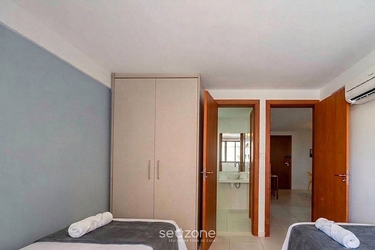 Apto. em Cond. c/ Piscina e vista Lago PDW0108