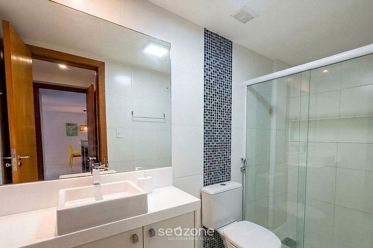 Apto. en Condo. c/ Piscina y vista Lago PDW0108