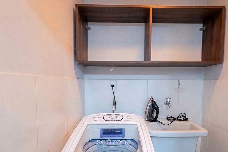 Apto. en Condo. c/ Piscina y vista Lago PDW0108