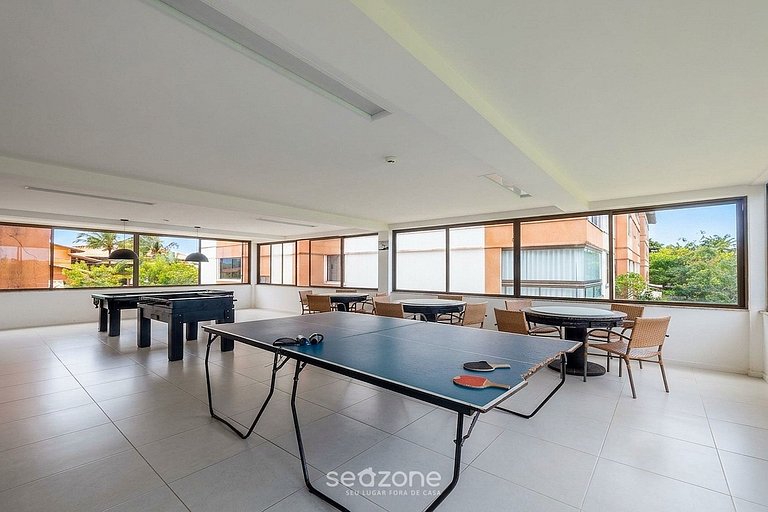 Apto. en Condo. c/ Piscina y vista Lago PDW0108