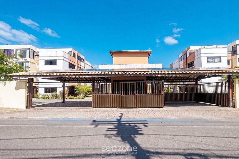 Apto. en Condo. c/ Piscina y vista Lago PDW0108