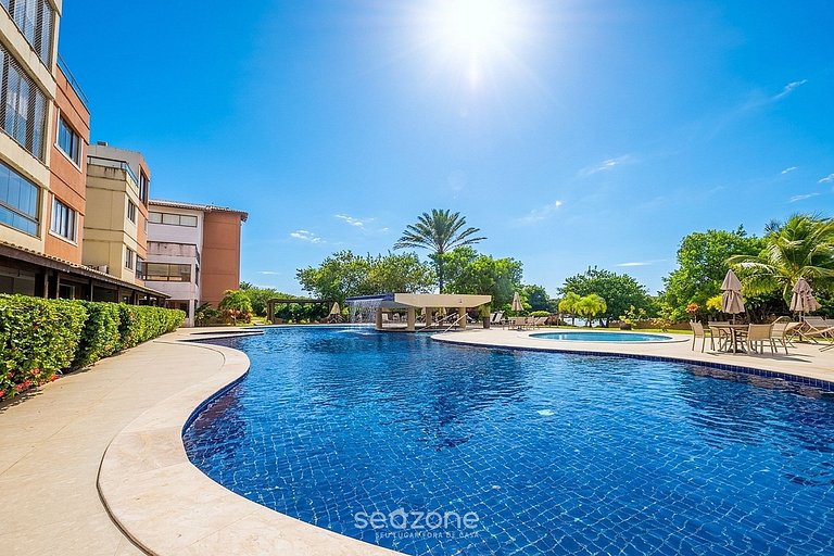 Apto. en Condo. c/ Piscina y vista Lago PDW0108