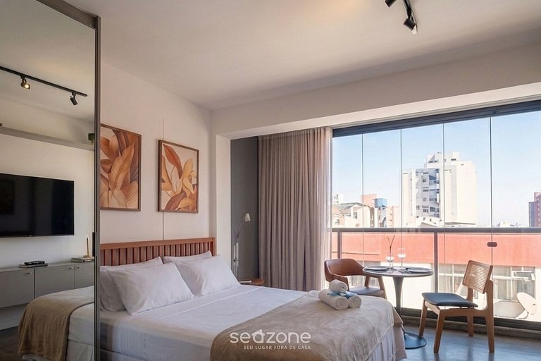 Studio em Cond. c/ Piscina na Barra CAO0404