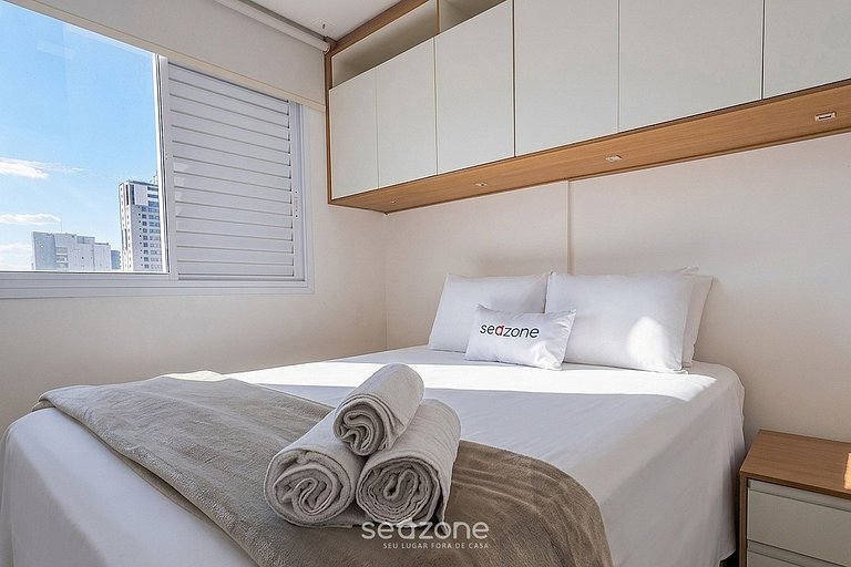 Apto. en Condo. c/ Piscina DNAB2205