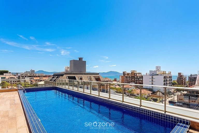 Apt. Rooftop y piscina a 300 m de la playa ELU0211