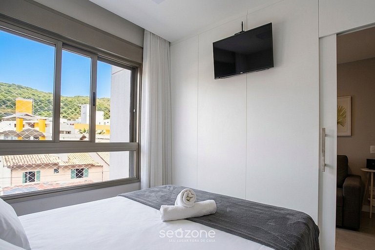 Apto c/ Rooftop e Piscina a 300m da Praia ELU0211