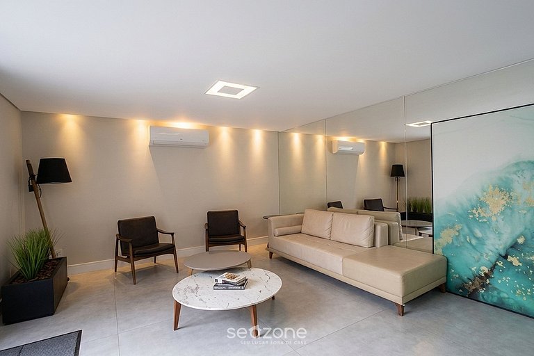 Apt. Rooftop y piscina a 300 m de la playa ELU0211