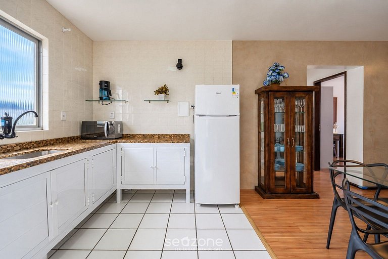 Apto. bien ubicado en Condo. LGR0204