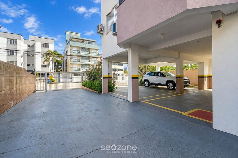 Apto. Bem localizado em Cond. LGR0204
