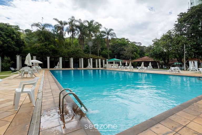 Apto c/ lazer completo em Poços de Caldas QUI0722