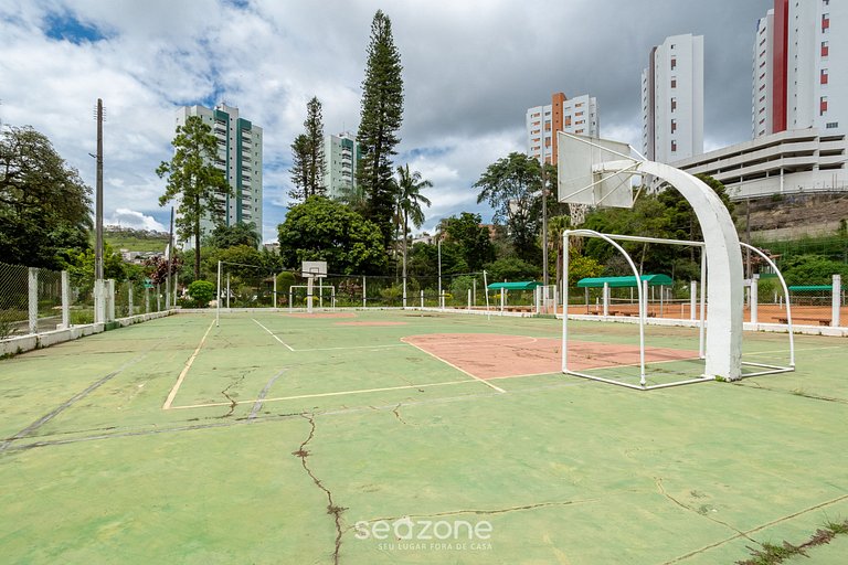Apto c/ lazer completo em Poços de Caldas QUI0722