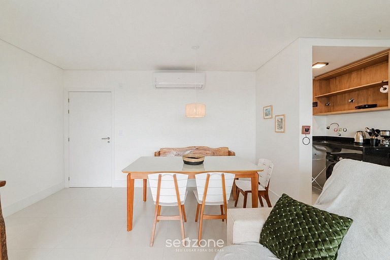 Apto. en Condo. c/ Piscina y Parr. BHC1405