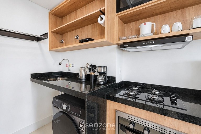 Apto. en Condo. c/ Piscina y Parr. BHC1405
