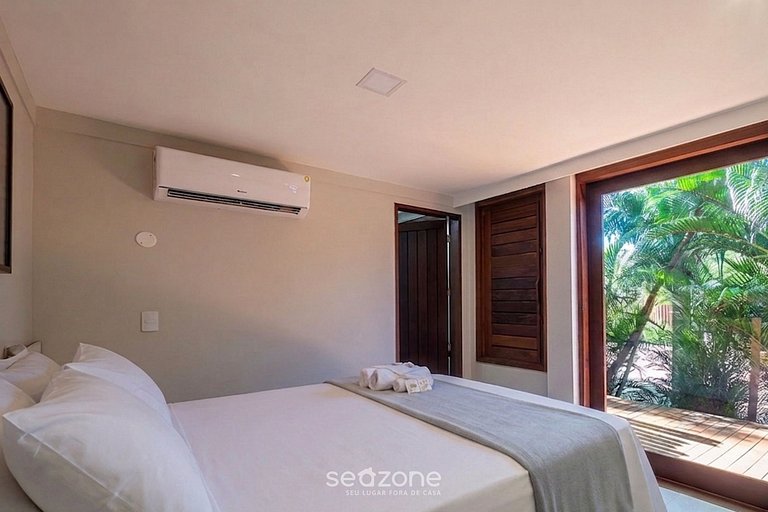 Apto. en Condo. c/ Piscina LGO0002
